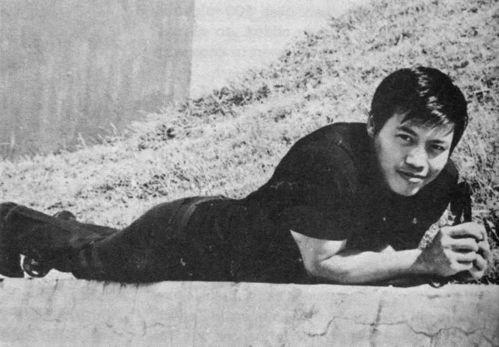 演员罗烈晚年照片,岁月沉淀下的经典影帝