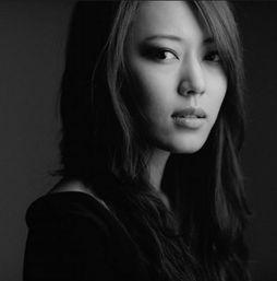 铃木美妃图片,光影交织下的东方美神