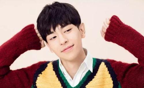 尤冠群家庭背景,出身名门，传承家族荣耀的传奇人生